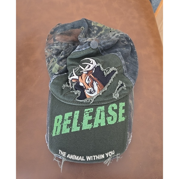 Buck Wear Green Camo Adjustable Outdoor Hunting Baseball Cap Youth One Size - Picture 1 of 6